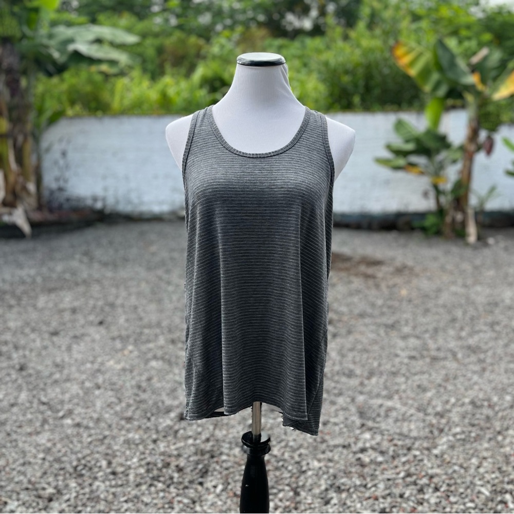 Xersion Gray Striped Racerback Tank Top